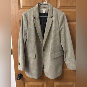 Women’s oversized Plaid Blazer